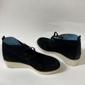 ED Ellen Degeneres. Leather suede ankle booties  8M Y2k Casual